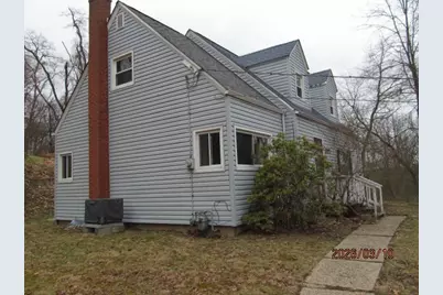 5924 Kings School Rd, Bethel Park, PA 15102 - Photo 4