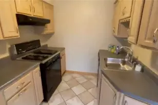 538 Pine Line Dr, Pittsburgh, PA 15237 - Photo 2