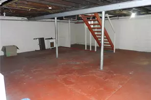 1933 Pennsylvania Ave, West Mifflin, PA 15122 - Photo 24