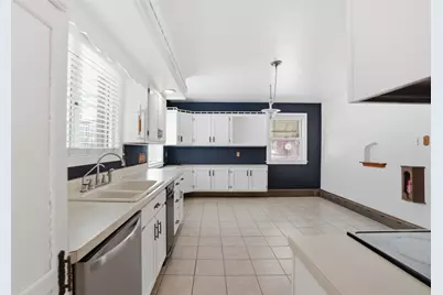 127 Amelia St, McKees Rocks, PA 15136 - Photo 8