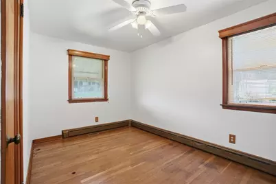 127 Amelia St, McKees Rocks, PA 15136 - Photo 14