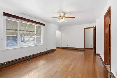 127 Amelia St, McKees Rocks, PA 15136 - Photo 4