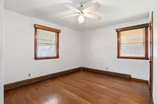 127 Amelia St, McKees Rocks, PA 15136 - Photo 12