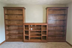 101 Sunrise Cove Ln, Center Township, PA 16001 - Photo 4