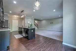 512 Isabella Ct, Moon/Crescent Twp, PA 15108 - Photo 8