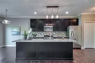 512 Isabella Ct, Moon/Crescent Twp, PA 15108 - Photo 4