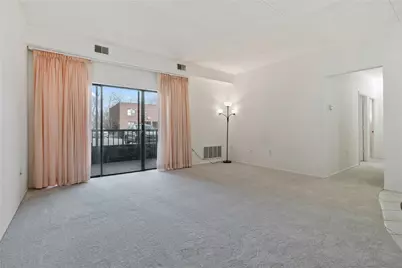 5600 Munhall Rd. #203, Pittsburgh, PA 15217 - Photo 6