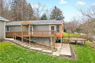 1270 Mudlick Hollow Rd, Brighton Township, PA 15009 - Photo 2