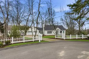 40 Oak Spring Dr, Indiana Township, PA 15238 - Photo 2