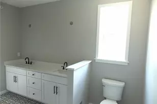 10073 Old Perry Hwy, Pittsburgh, PA 15090 - Photo 6