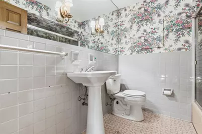 239 Byron Rd, Ross Twp, PA 15237 - Photo 16