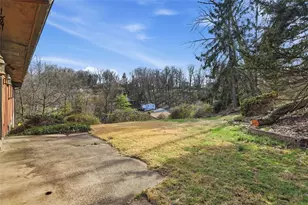 239 Byron Rd, Ross Twp, PA 15237 - Photo 36