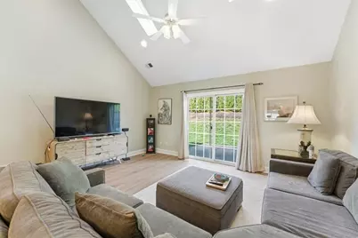 1804 Benson Blvd, Collier Township, PA 15071 - Photo 4