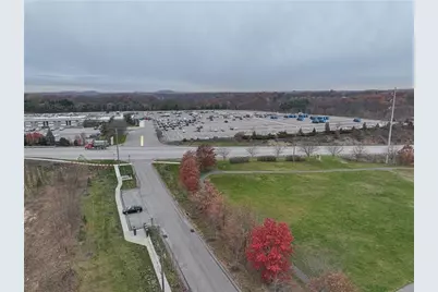 183 Moyer Hill Dr, Cranberry Township, PA 16066 - Photo 28