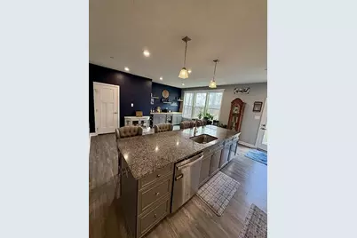 183 Moyer Hill Dr, Cranberry Township, PA 16066 - Photo 8