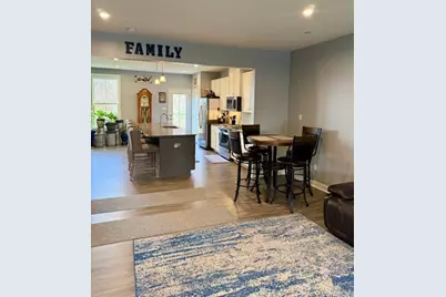 183 Moyer Hill Dr, Cranberry Township, PA 16066 - Photo 4