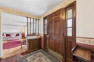 2429 Brownfield Dr, Hempfield Township, PA 15601 - Photo 10