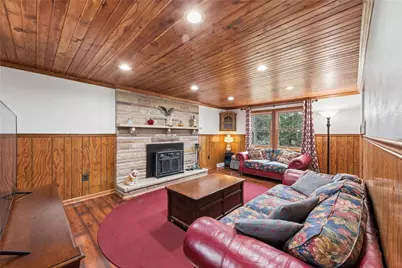 2429 Brownfield Dr, Hempfield Township, PA 15601 - Photo 20