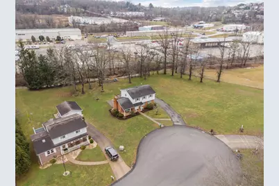 2429 Brownfield Dr, Hempfield Township, PA 15601 - Photo 6