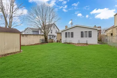 433 Boggs Ave, Pittsburgh, PA 15211 - Photo 22