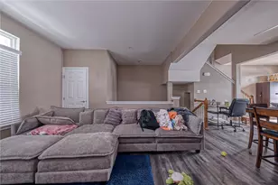 137 Lewisham Rd, Cranberry Township, PA 16066 - Photo 2