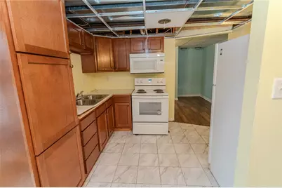 112 Colonial Ln, North Union Township, PA 15401 - Photo 36