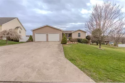 112 Colonial Ln, North Union Township, PA 15401 - Photo 2