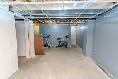 112 Colonial Ln, North Union Township, PA 15401 - Photo 40