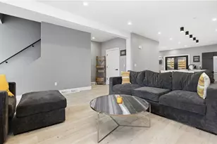 240 E Jefferson St, Pittsburgh, PA 15212 - Photo 16