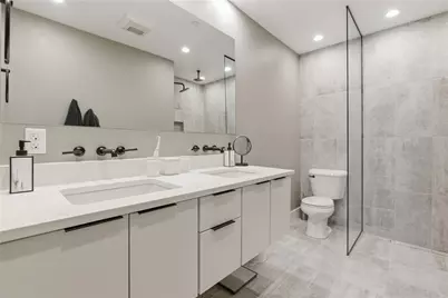 240 E Jefferson St, Pittsburgh, PA 15212 - Photo 30