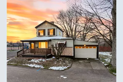 560 Connecticut, Rochester, PA 15074 - Photo 1