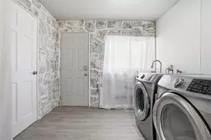 1600 Mt Royal Blvd, Pittsburgh, PA 15116 - Photo 20