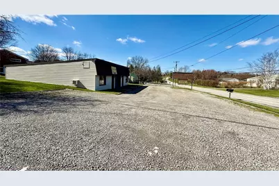 234 Freeport Rd, Summit Township, PA 16002 - Photo 8