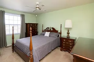 185 Princeton Dr, Center Township, PA 15001 - Photo 26