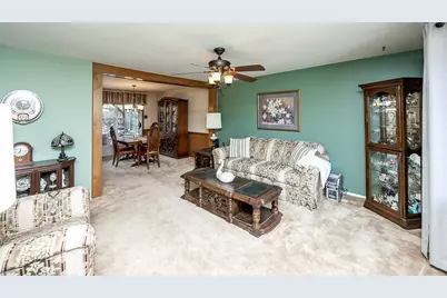 185 Princeton Dr, Center Township, PA 15001 - Photo 18