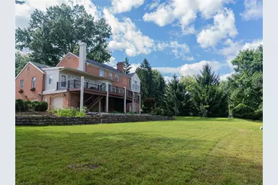 131 Wilmar Dr, Pittsburgh, PA 15238 - Photo 2