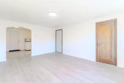 825 5th Ave #1, East McKeesport, PA 15035 - Photo 6