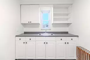 825 5th Ave, East McKeesport, PA 15035 - Photo 12