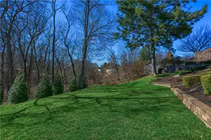 245 Wyngate Rd, Moon/Crescent Twp, PA 15108 - Photo 6