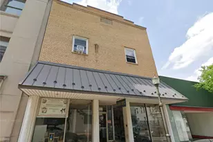 422 Mill St, Coraopolis, PA 15108 - Photo 1