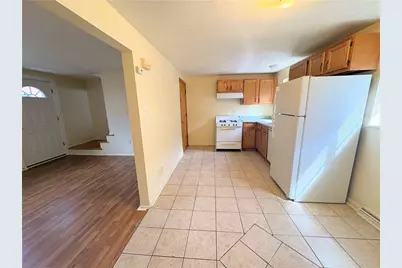 448 Brierly Ln #422, West Mifflin, PA 15122 - Photo 2