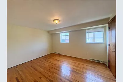 448 Brierly Ln #422, West Mifflin, PA 15122 - Photo 4