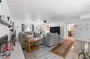 205 Woodland Dr, Neshannock Township, PA 16105 - Photo 4