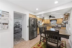 205 Woodland Dr, Neshannock Township, PA 16105 - Photo 10