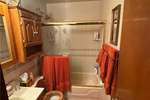 5366 Brownsville Rd, Pittsburgh, PA 15236 - Photo 14