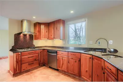 2558 Country Side Lane, Pittsburgh, PA 15090 - Photo 16