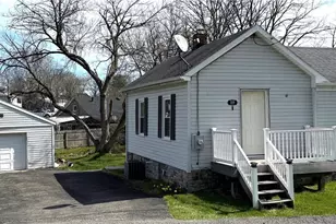 10 Elm St, Chartiers, PA 15347 - Photo 1