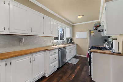 127 Hoffman St, Pittsburgh, PA 15116 - Photo 10