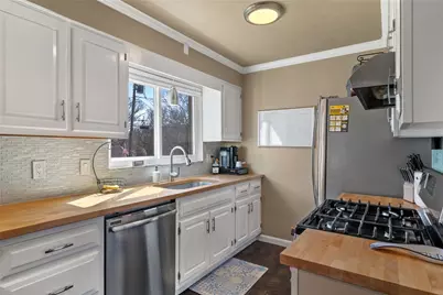 127 Hoffman St, Pittsburgh, PA 15116 - Photo 12