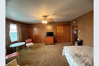 202 S. Market Street, Carmichaels-Cumberland, PA 15320 - Photo 34